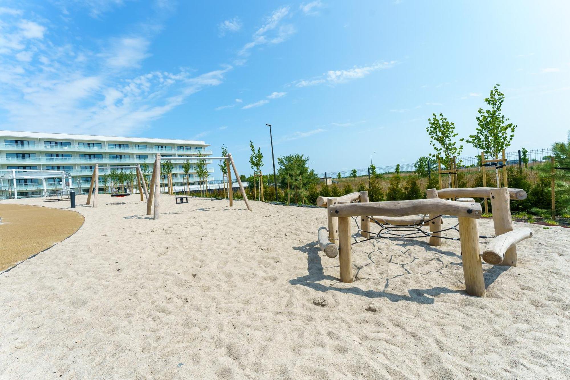 Polanki Aqua Apartamenty Z Basenem I Wellness Idealne Dla Rodzin Kolobrzeg Bagian luar foto